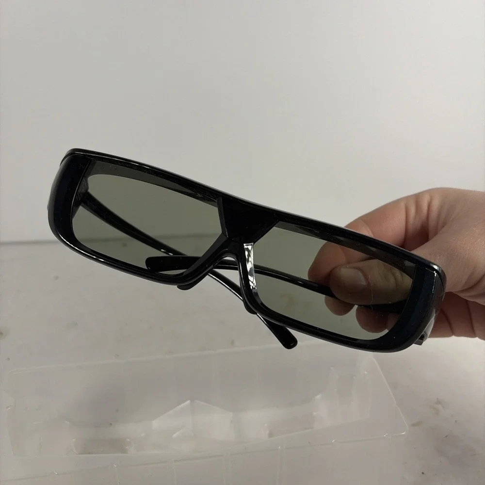 Sharp AN-3DG20-B 3D Glasses Open Box‎